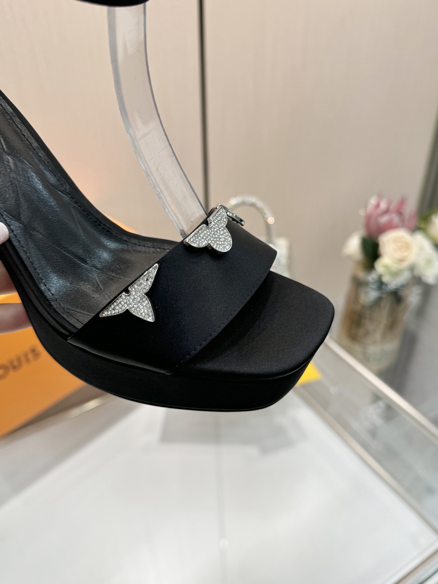 Women's high heels